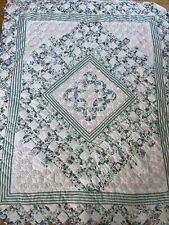 Handmade Quilt Wall Hanging HandStitched Geometric Scalloped 48x58