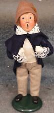BYERS CHOICE CAROLER CHILD SINGING CHRISTMAS 1992 picture