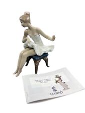 LLADRO Sitting Ballerinag Recital Ballet Girl Decanso Porcelain Figurine 5496 picture