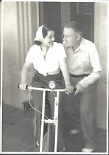 Vintage W. C. Fields & Beryl Wallace 4.75 x 6.75 inch Original Celebrity Photo picture