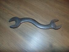 Vintage Bonney Shield 85B 1-1/16 X 1-1/4 Curved S Wrench USA Tool picture