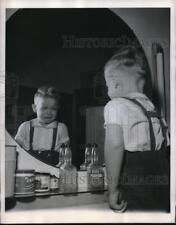 1950 Media Photo Child Paul Picket Crying at Mirror over Haircut picture