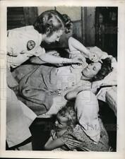 1950 Press Photo On The Way To Recovery - nef00079 picture