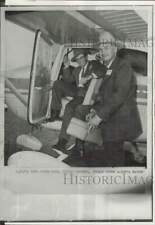 1961 Press Photo International Flying Farmers Land at North Perry Airport picture