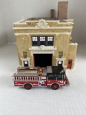 Code 3 Collectibles🔥 City of Chicago Fire House With Engine 78 Read Description picture