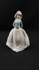 Vintage 5.5 In Young lady porcelain figurine light blue top White Dress #F6 picture