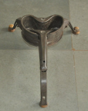 Vintage ' Mouli Products' Canadian Patents Iron Squeezer/Juicer, France picture