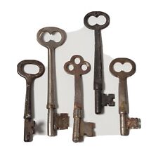 5 Vintage Old & Rusty Solid Barrel Skeleton Keys In A Variety Of Cuts And Sizes  picture