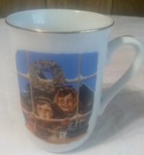 Christmas Mug High Hopes Norman Rockwell Museum 1985 Gold Paint Trim Rim/Handle picture