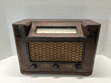 Vintage Truetone D1118 AM/SW Wood Tube Radio 1942 - Powers On picture