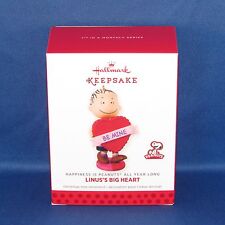Hallmark - Linus's Big Heart Peanuts All Year Long #7 Keepsake Ornament - NEW picture