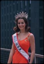 Photo:[[Dorothy Anstett, Miss USA, 1968]] 1 picture