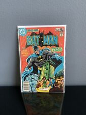 BATMAN #339 - DC September 1981 - Poison Ivy Appearance Newsstand Version picture