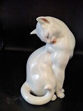 Vintage Austria Augarten Wien Blanc de Chine Porcelain Cat Figurine 1674S Rare picture
