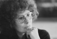 American Lyricist, Singer-Songwriter And Poet Dory Previn 1977 OLD PHOTO picture