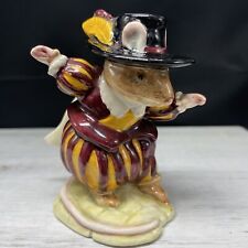 Royal Doulton Wilfred In Costume Wilfred Entertains The Brambly Hedge 1990 DBH23 picture