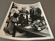 Vintage RARE ABC Television Exclusive Marketing 8x10 Photo Frameable Wide World  picture
