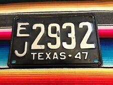 1947  TEXAS Passenger LICENSE  PLATE EJ2932 picture
