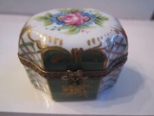 VINTAGE LIMOGES FRANCE TRINKET BOX -PEINT MAIN ROCHARD HAND PAINTED WITH BOTTLES picture
