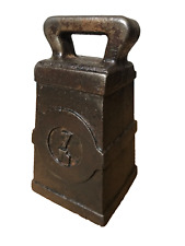 Vintage 7lb Cast Iron weight picture