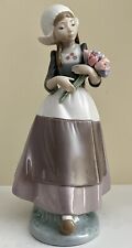 Lladro Dutch Girl With Tulips Statue Figurine ~ 5065 ~ Excellent, Retired, Rare picture