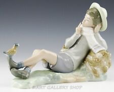 Lladro Figurine SHEPHERD BOY ON LOG WITH BIRD ON FOOT #4730 Retired Mint picture