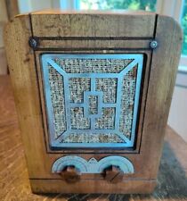 Vintage Art Deco Majestic Grigsby Grunow Duo-Chief Model 44 Mini-Tombstone Radio picture