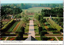 Governers Palace Gardens Williamsburg Virginia Colonial USA Vintage Postcard picture