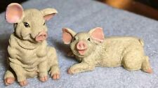 Vintage Adorable Set 2 Resin Pig Figurines 3.5” one laying, one sitting picture