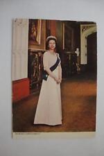 Railfans2 336) Un-Posted Postcard, UK Royalty, Her Majesty Queen Elizabeth II picture