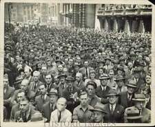 1942 Press Photo Crowd listens to F.D. Roosevelt speak in New York City picture
