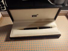 Montblanc Meisterstück  Rollerball Pen with Presentation Box. And Extra Refill  picture