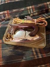 Working Vtg Universal Travel Iron EA1630, With Original Case picture
