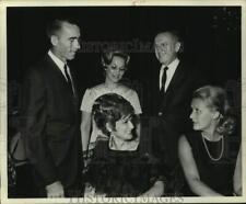 1969 Press Photo Col. and Mrs. Borman with Beth Williams, Mr., Mrs. Cunningham picture