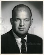 1959 Press Photo Photo Fred Fields, president of two sales and service companies picture