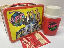 VINTAGE HAPPY DAYS LUNCHBOX AND THERMOS - UNUSED W/ PAPERS picture