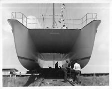 1965 Press Photo Largest Catamaran Launched in Europe Giant TSULAMARAN Canvey kg picture