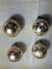 Lot of 4 Vintage Hand Painted Glass Christmas ornaments 2.5