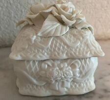 Vintage Small White Porcelain Trinket Box With Floral 3D Effect Made In China picture