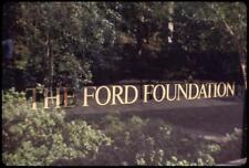 Photo:[[The Ford Foundation sign]] picture