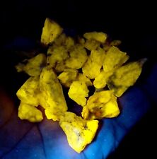 188 CTs Beautiful Natural Fluorescent Marialite Scapolite Crystals~ Afghanistan picture