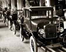 1926 FORD MODEL T Factory ASSEMBLY LINE Classic Car Picture Photo 8.5x11 picture