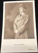 Victorian Actor Viggo Larsen British Vintage Postcard picture