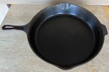 Vintage Wagner Ware #12 Cast Iron  13 1/2 