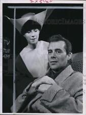 1964 Press Photo Actors Julie Harris & Dirk Bogarde star in a show - pio30401 picture