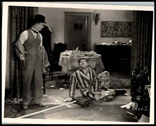 Oliver Hardy + Stan Laurel in Helpmates (1932) HAL ROACH ORIGINAL Photo 518 picture
