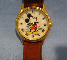 DISNEY MICKEY MOUSE MOTHER OF PEARL WATCH - WORKING - NEW BATTERY picture