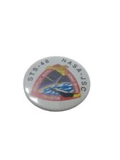 NASA JSC STS-48 Vintage Commemorative Pinback Button - Vintage 2 Inch picture
