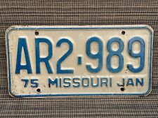 1975  MISSOURI  License Plate   ** JAN ** '75 MO    *** picture