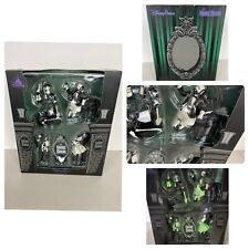 Disney The Haunted Mansion Glow-in-the-Dark Ornament Set Disney Exclusive picture